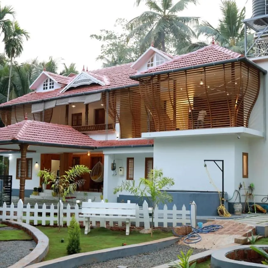 홀리데이파크 Thekkumbath Sea Breeze Pool Villa 칸누르 인도